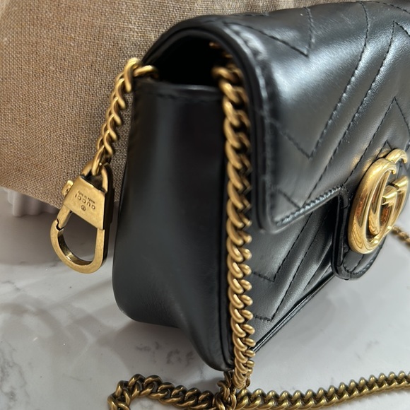 Authentic Gucci Mini Bag - Picture 3 of 12